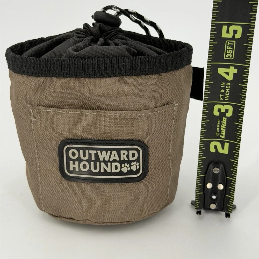 Outward Hound Pet Gear Treat Bag Coyote Brown Military Brown Draw String Clip